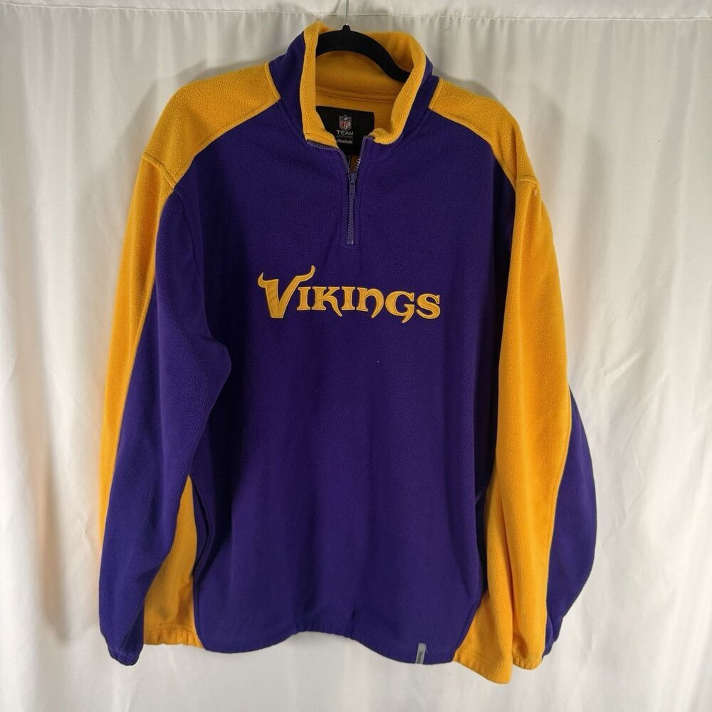Minnisota Vikings Reebok Fleece Jacket Men's Large Purple Yellow 1/4 Zip